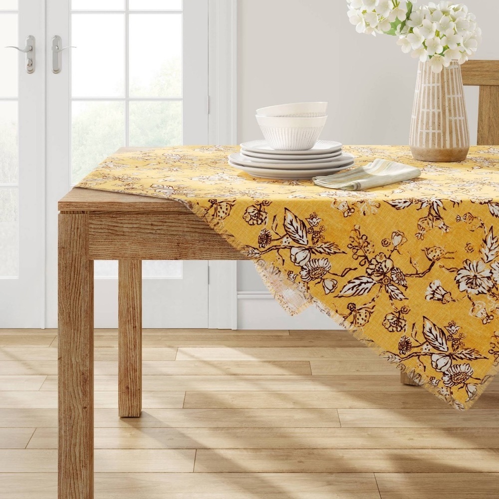 Threshold Yellow Frayed Edge Farmhouse Table Cloth Throw 50 “x 50” Vintage Style